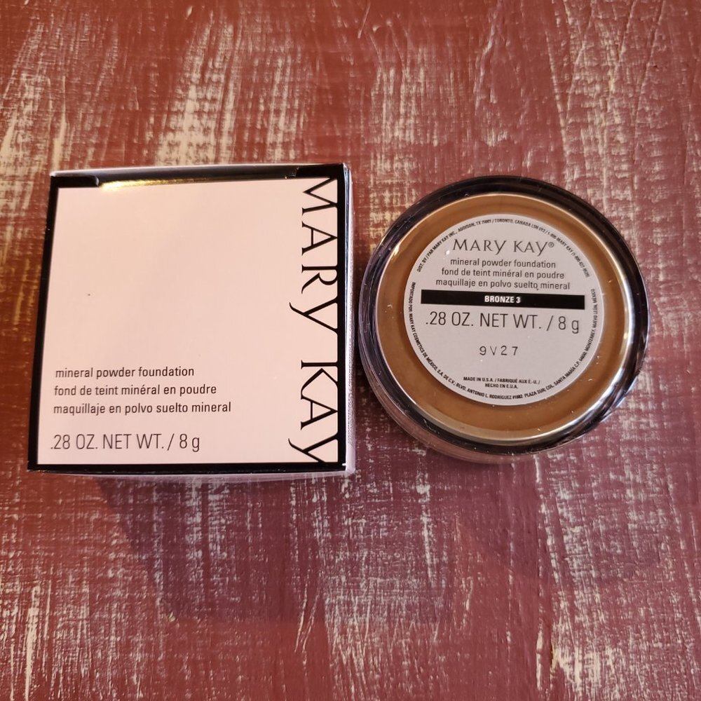 Bronze 3 Mary Kay Mineral Powder Foundation -  Hard to Find - Discontinued